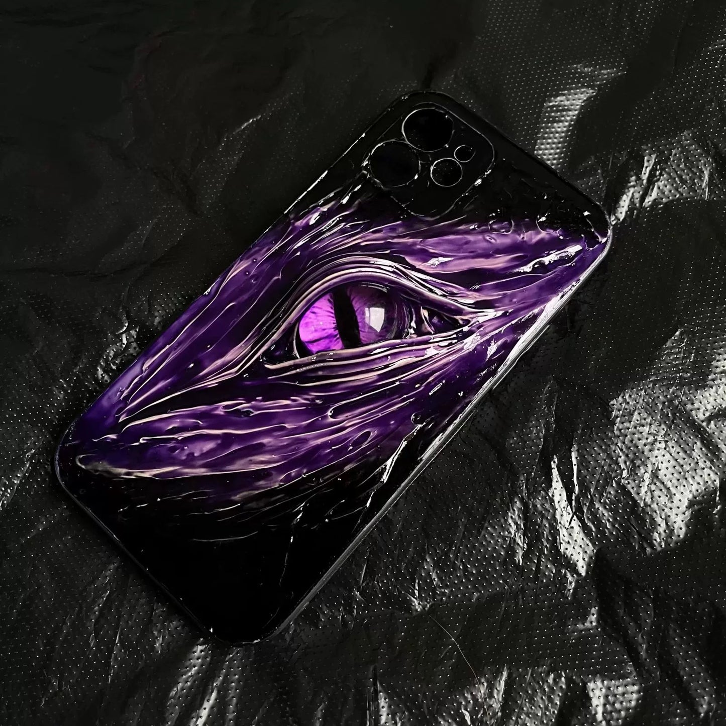 Jurassic Dinosaur Eye Phone Case, 15 Pro Max 14 13 Mini 12 11 SE 8 Plus X XR XS iPhone Case,Samsung Galaxy Z Flip 5,Google Pixel Series Case