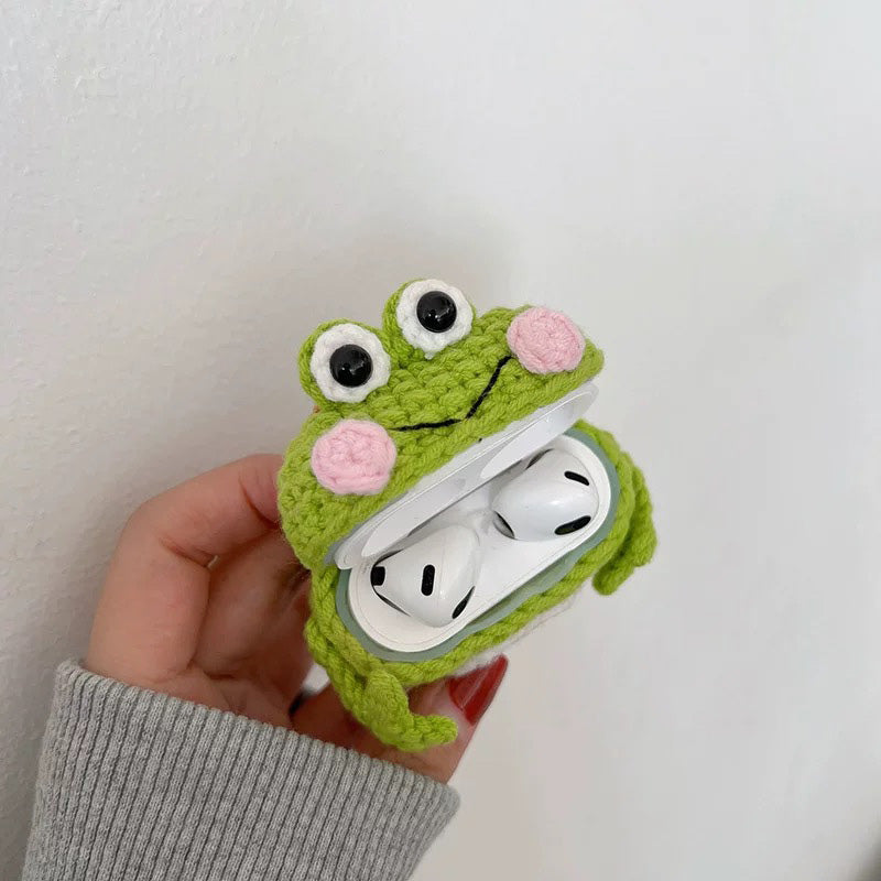 LOVELY GREEN FROG AirPods Knitted Case for Gen 1, 2, 3, Pro, Pro 2 - Adorable Plush Doll Earphone Cover