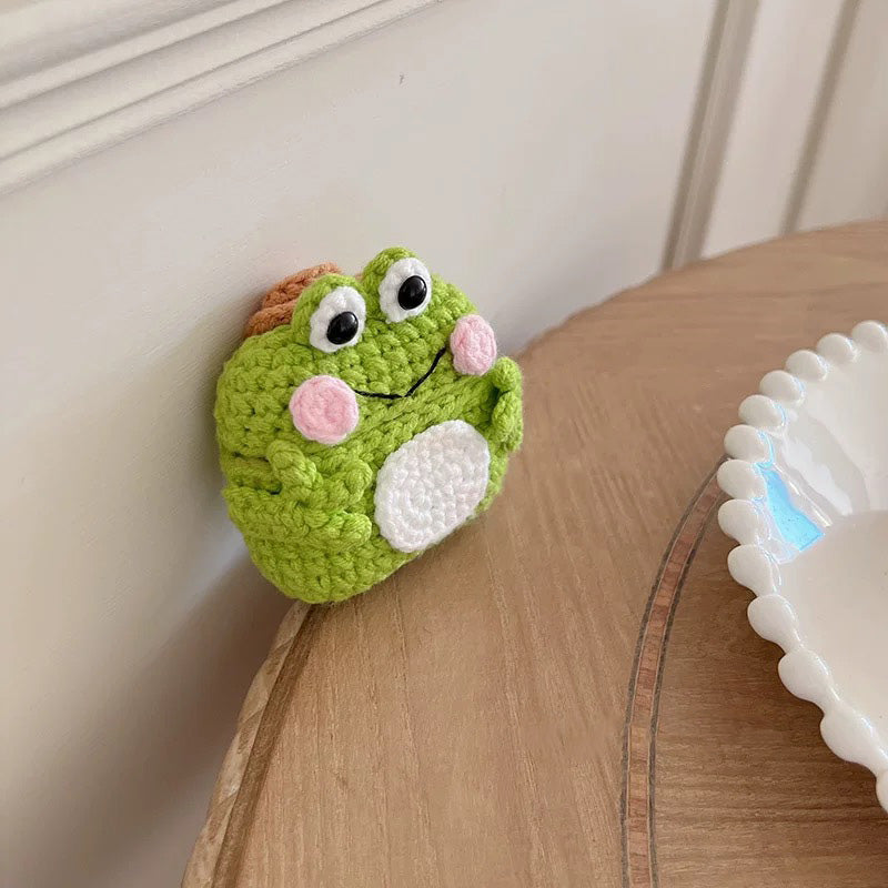 LOVELY GREEN FROG AirPods Knitted Case for Gen 1, 2, 3, Pro, Pro 2 - Adorable Plush Doll Earphone Cover