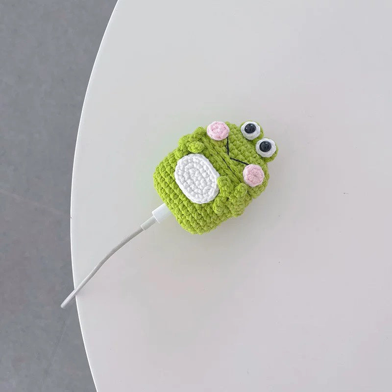 LOVELY GREEN FROG AirPods Knitted Case for Gen 1, 2, 3, Pro, Pro 2 - Adorable Plush Doll Earphone Cover