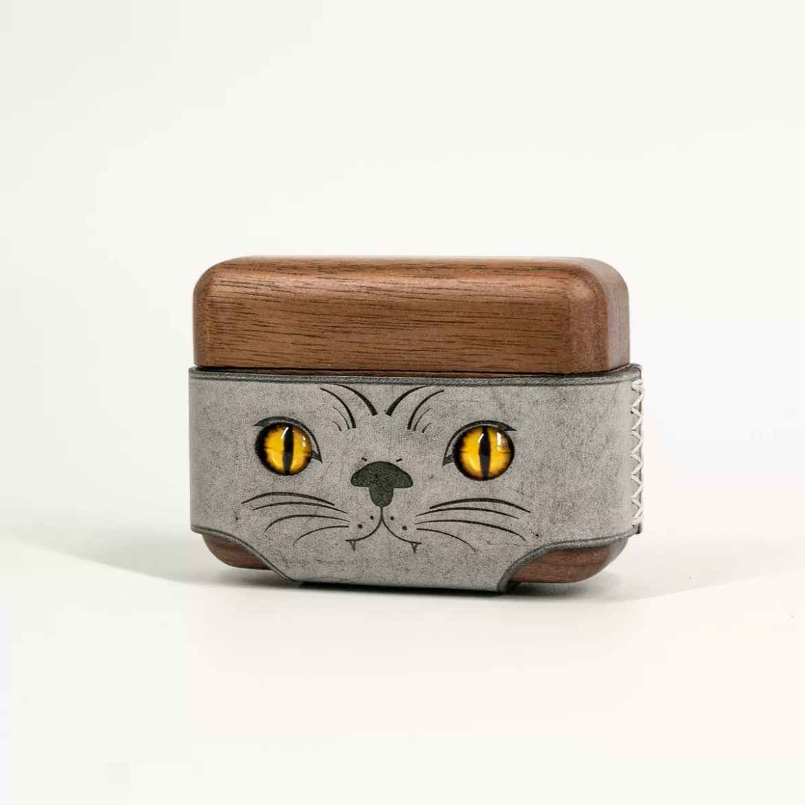 Personalised Leather Cat Airpod Case, Custom Name Airpods Pro Case,Unique Gift,Birthday Gifts,Anniversary Gifts